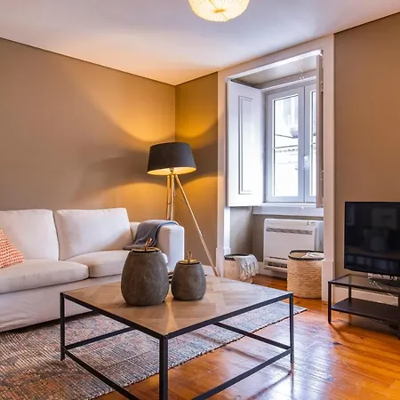 Charming & Cosy Апартаменты *